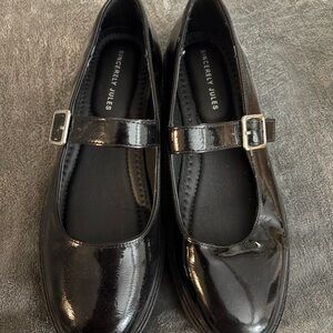 Sincerely Jules Shiny Black Mary Jane’s